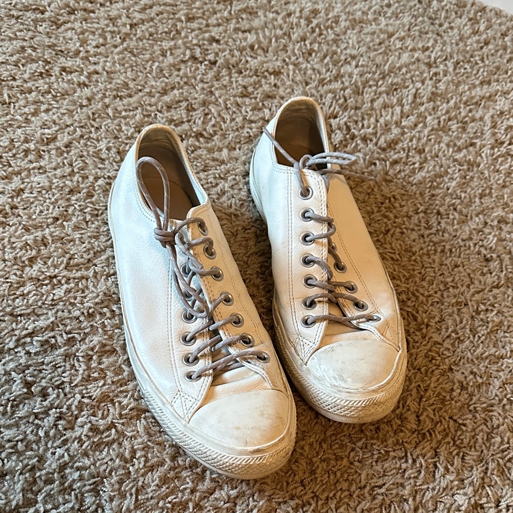 Classic White Leather ConverseSneakers